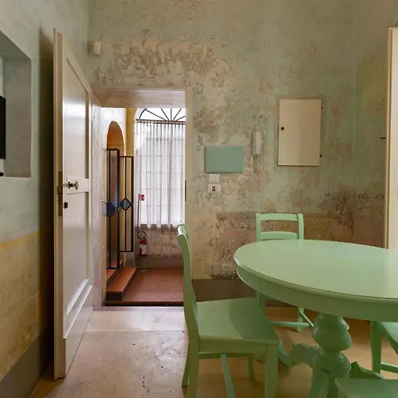 Dimora Storica Briganti Aparthotel