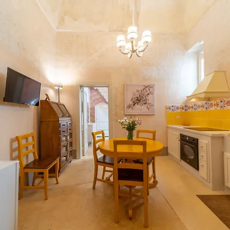 Hotel apartamentowy Dimore Briganti 3*