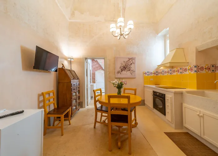 Aparthotel Dimore Briganti 3*